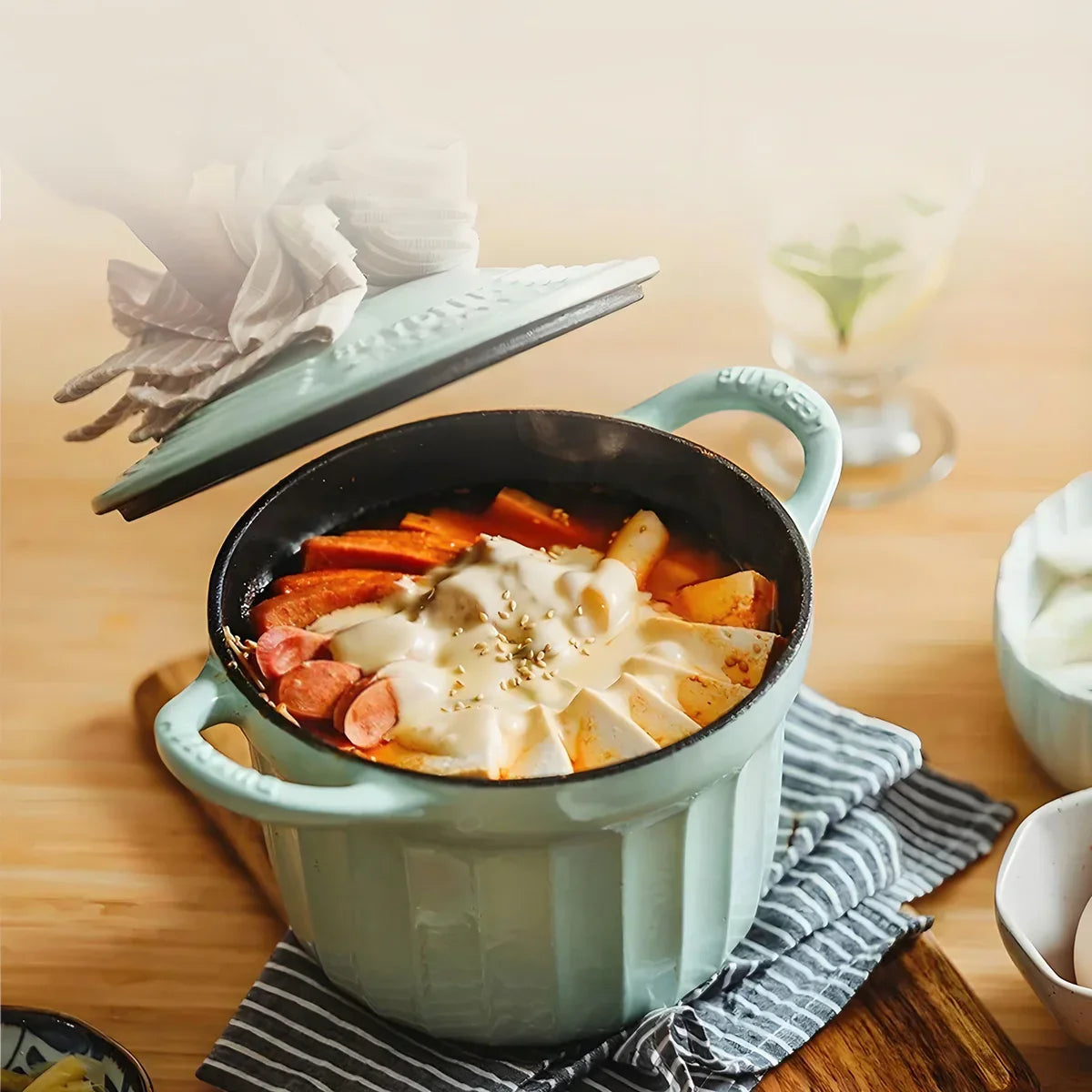 BUYDEEM 1.8L Enameled Cast Iron Dutch Oven CP541 BUYDEEM 1.8L Enameled Cast Iron Dutch Oven CP541