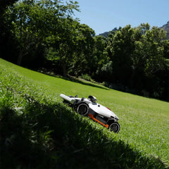 MAMMOTION LUBA 2 AWD 3000X: Perimeter Wire Free Robot Lawn Mower