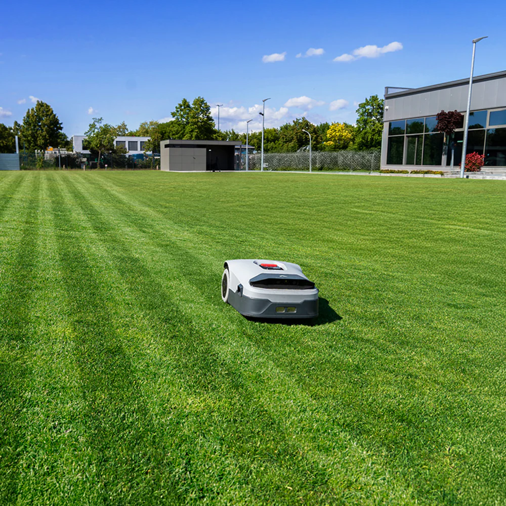 ANTHBOT Genie 1000 Robot Lawn Mower