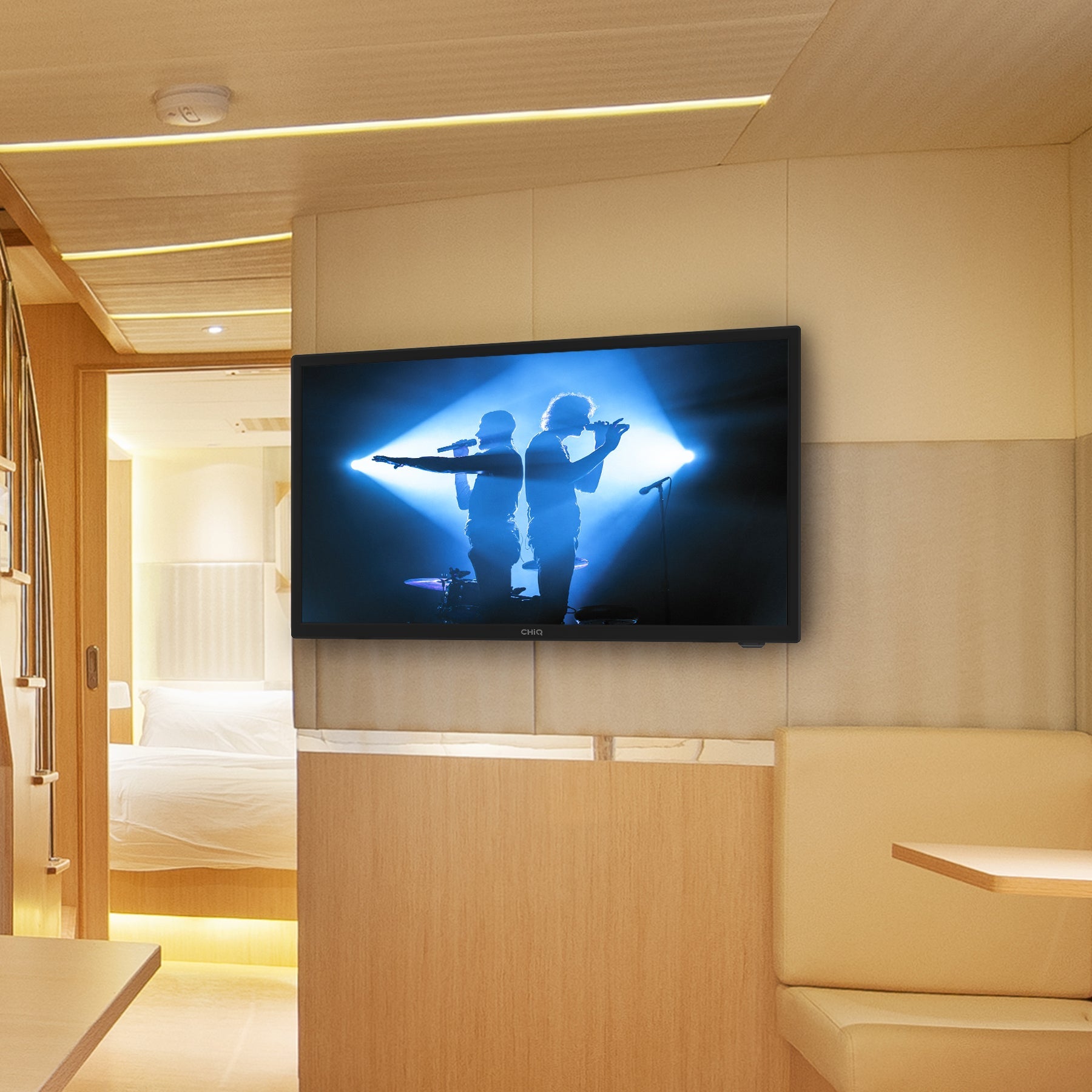 CHiQ 24" HD Android TV